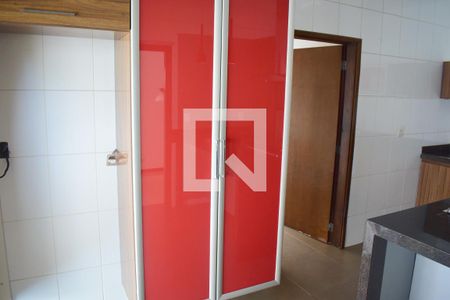 Cozinha - Armários de casa de condomínio para alugar com 4 quartos, 280m² em Bonfim Paulista, Ribeirão Preto