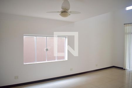 Sala de casa de condomínio para alugar com 4 quartos, 280m² em Bonfim Paulista, Ribeirão Preto