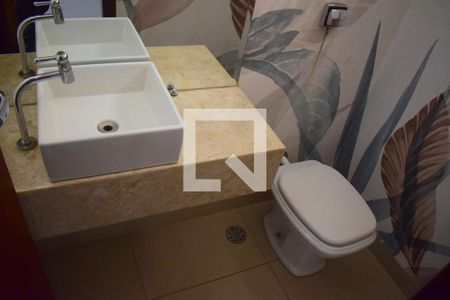 Banheiro de casa de condomínio para alugar com 4 quartos, 280m² em Bonfim Paulista, Ribeirão Preto