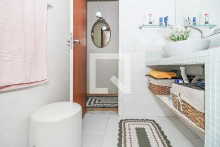 Banheiro de casa à venda com 2 quartos, 144m² em Jardim Franca, São Paulo