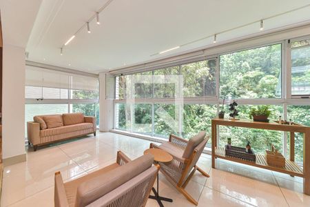 Sala de apartamento à venda com 3 quartos, 207m² em Jardim Morumbi, São Paulo