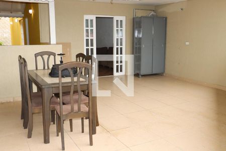 Casa para alugar com 3 quartos, 140m² em Jardim da Gloria, Cotia