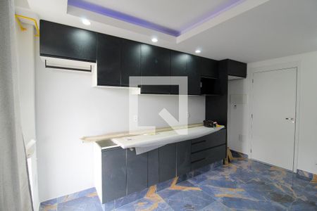 Sala/Cozinha de apartamento à venda com 2 quartos, 50m² em Vila Butantã, São Paulo