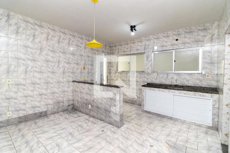 Sala/Cozinha de casa para alugar com 2 quartos, 65m² em Realengo, Rio de Janeiro
