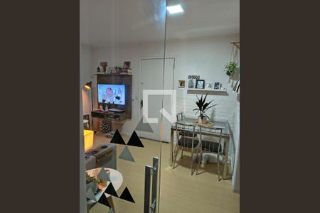 Sala de apartamento à venda com 2 quartos, 60m² em Vila Nova, Novo Hamburgo