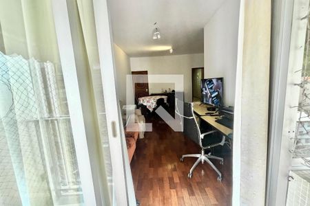 Sala  de apartamento à venda com 3 quartos, 83m² em Copacabana, Rio de Janeiro