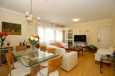 Sala de Estar e Jantar de apartamento à venda com 3 quartos, 130m² em Jardim Paulista, São Paulo