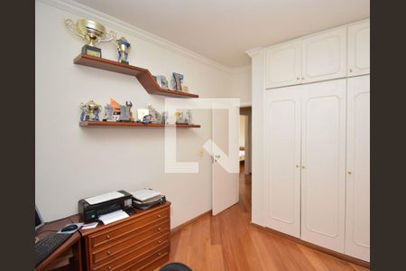 Quarto  de apartamento à venda com 4 quartos, 140m² em Buritis, Belo Horizonte