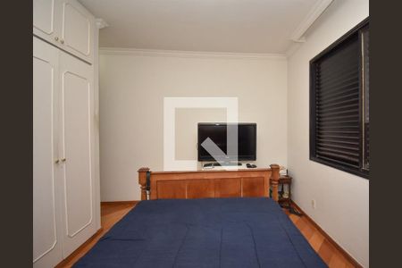 Quarto  de apartamento à venda com 4 quartos, 140m² em Buritis, Belo Horizonte