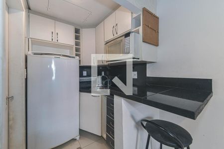 Cozinha de kitnet/studio para alugar com 1 quarto, 14m² em Brooklin, São Paulo