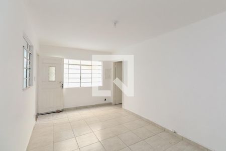 Sala de casa à venda com 4 quartos, 200m² em Parque Vitoria, São Paulo