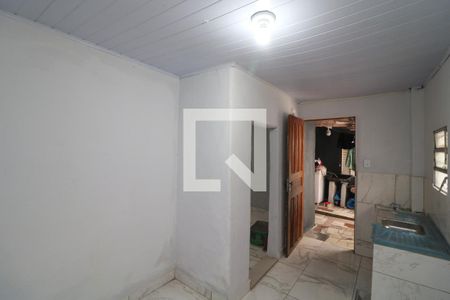 Cozinha de casa para alugar com 1 quarto, 25m² em Vila Bela, São Paulo