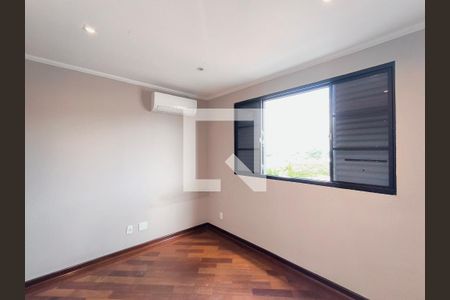 Sala de TV de casa à venda com 4 quartos, 500m² em Jardim Morumbi, Jundiaí