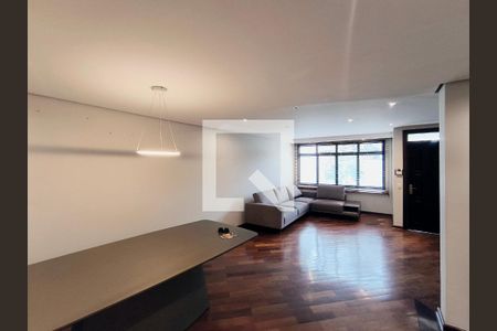Sala de casa à venda com 4 quartos, 500m² em Jardim Morumbi, Jundiaí