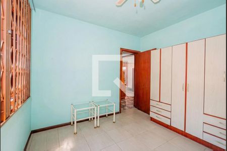 Quarto de casa à venda com 2 quartos, 146m² em Guarujá, Porto Alegre