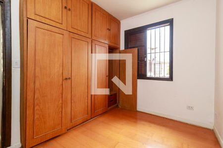 Quarto 2 de casa para alugar com 2 quartos, 100m² em Campo Belo, São Paulo