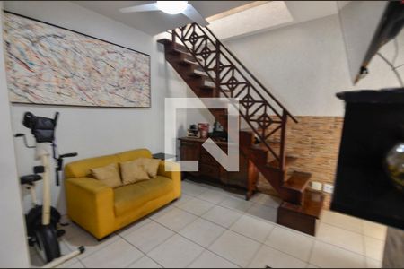 Sala de casa à venda com 4 quartos, 260m² em Vila Isabel, Rio de Janeiro