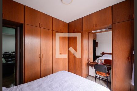 Quarto 1  de casa à venda com 2 quartos, 110m² em Vila Moraes, São Paulo