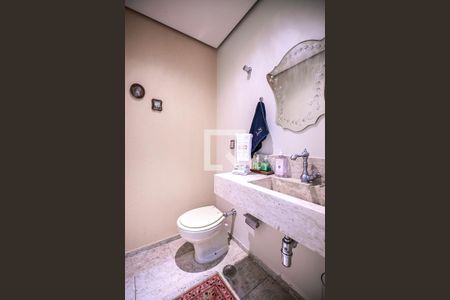 Lavabo de apartamento à venda com 3 quartos, 190m² em Vila Suzana, São Paulo