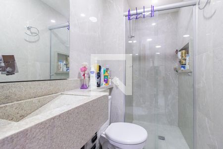 Banheiro de apartamento para alugar com 2 quartos, 38m² em Presidente Altino, Osasco