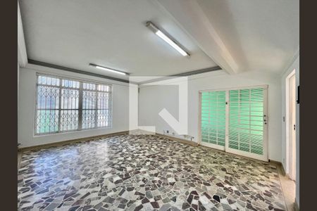 Sala 1 de casa para alugar com 3 quartos, 328m² em Conceicao, Campinas