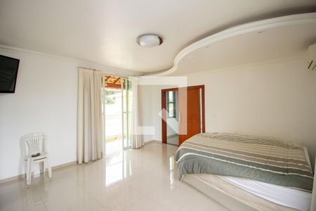 Quarto Suíte de casa de condomínio à venda com 5 quartos, 569m² em Estância do Hibisco, Contagem