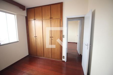 Quarto 1 de apartamento para alugar com 3 quartos, 66m² em Novo Eldorado, Contagem