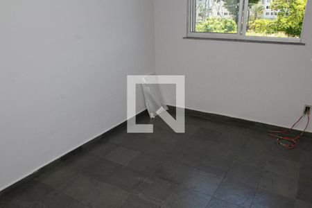 Quarto 1 de apartamento para alugar com 2 quartos, 60m² em Campo Grande, Rio de Janeiro