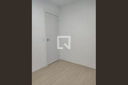 Quarto de apartamento para alugar com 2 quartos, 30m² em Jardim Sabara, São Paulo