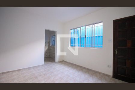 Casa à venda com 4 quartos, 147m² em Vila Cunha Bueno, São Paulo