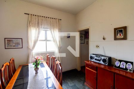 Copa de casa à venda com 4 quartos, 185m² em Sagrada Família, Belo Horizonte