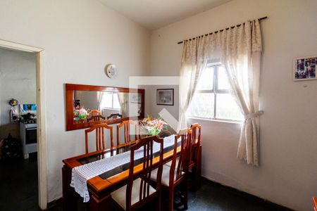 Copa de casa à venda com 4 quartos, 185m² em Sagrada Família, Belo Horizonte