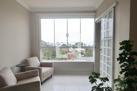 Sala de apartamento para alugar com 2 quartos, 170m² em Tortuga, Guarujá