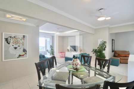 Sala de apartamento para alugar com 2 quartos, 170m² em Tortuga, Guarujá