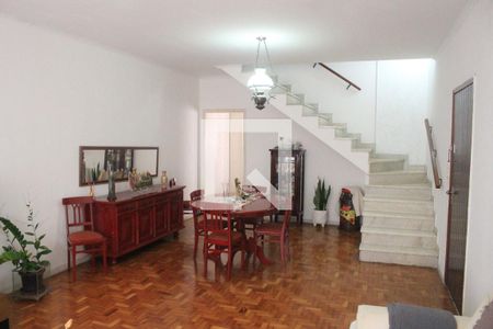 Sala de casa à venda com 4 quartos, 240m² em Osvaldo Cruz, São Caetano do Sul