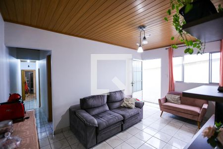 Sala de casa à venda com 3 quartos, 132m² em Vila Maria Trindade, São Paulo
