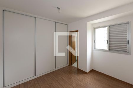 Suíte de apartamento para alugar com 2 quartos, 70m² em Vila da Serra, Nova Lima