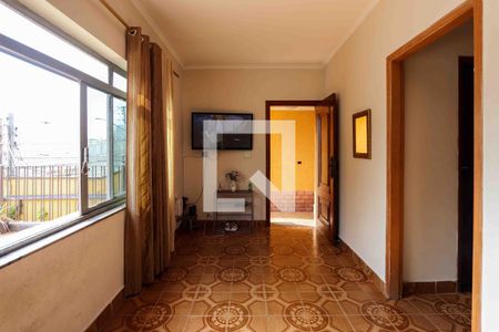 Casa à venda com 3 quartos, 215m² em Vila Lageado, São Paulo