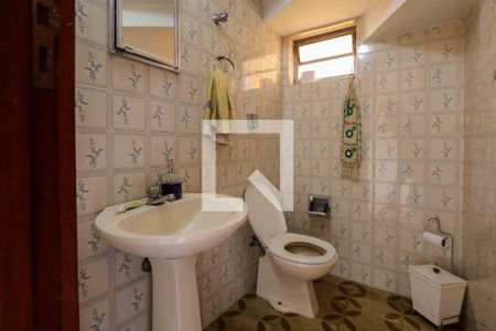 Casa à venda com 3 quartos, 215m² em Vila Lageado, São Paulo