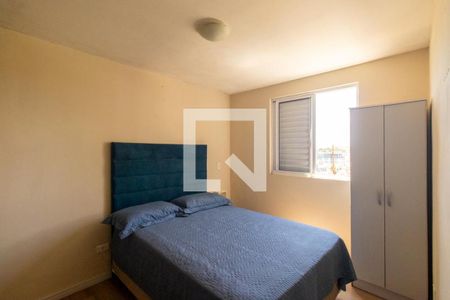 Quarto 2 de apartamento para alugar com 2 quartos, 55m² em Emiliano Perneta, Pinhais