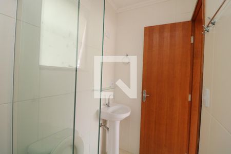 Banheiro de apartamento para alugar com 1 quarto, 35m² em Vila Carrão, São Paulo