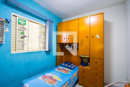 Quarto 2 de casa à venda com 3 quartos, 198m² em Jardim Marek, Santo André