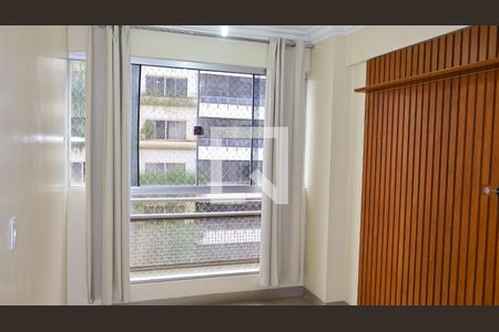 Apartamento para alugar com 3 quartos, 75m² em Setor Bueno, Goiânia