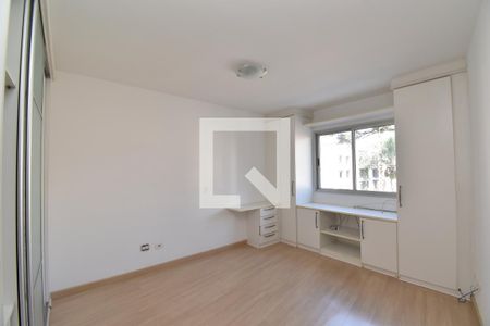 Suíte de apartamento para alugar com 2 quartos, 100m² em Juvevê, Curitiba