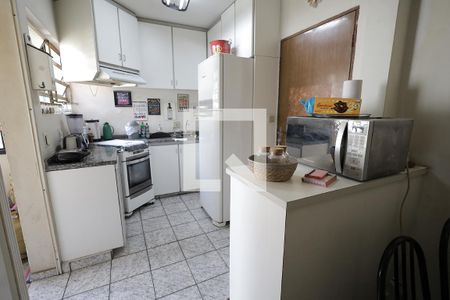 Cozinha de apartamento à venda com 2 quartos, 67m² em Vila Valparaíso, Santo André