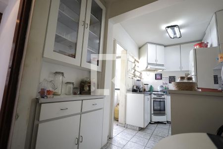 Cozinha de apartamento à venda com 2 quartos, 67m² em Vila Valparaíso, Santo André