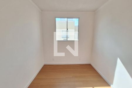 Quarto de apartamento para alugar com 2 quartos, 97m² em Jardim Rotsen, Duque de Caxias