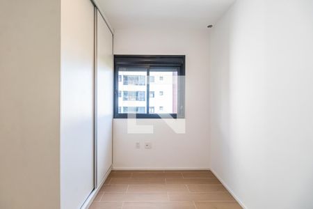 Quarto 1 de apartamento para alugar com 2 quartos, 64m² em Alphaville Empresarial, Barueri