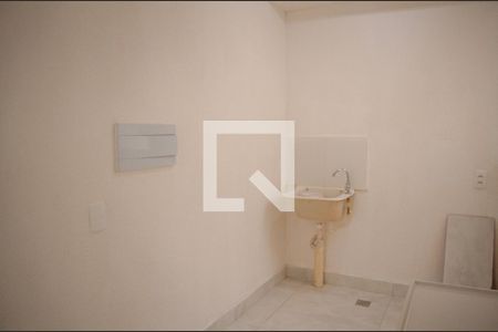 Apartamento para alugar com 2 quartos, 48m² em Jardim Guanabara, Goiânia