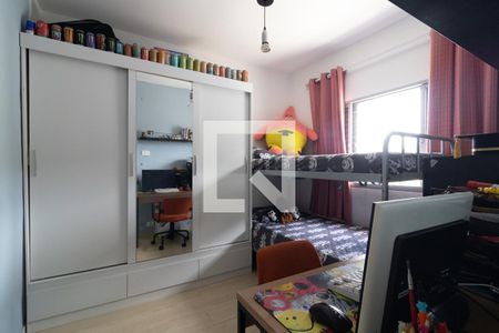 Quarto 2 de casa para alugar com 3 quartos, 120m² em Burgo Paulista, São Paulo